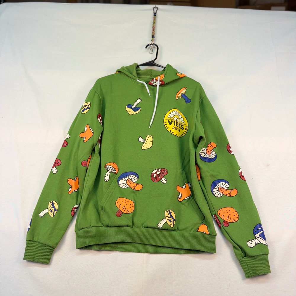 Fresh Laundry Vibes 2018 Mushroom Print Green Pullover Hoodie Mens Large